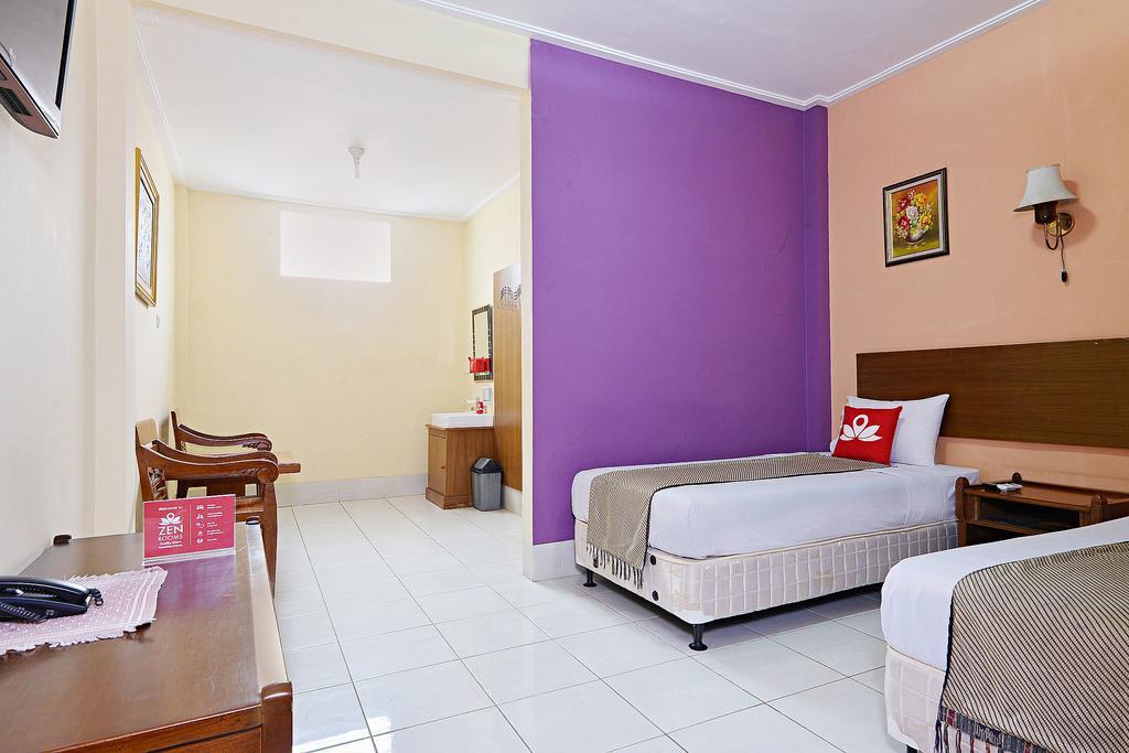Zen Rooms Riau Natuna Bandung Ngoại thất bức ảnh