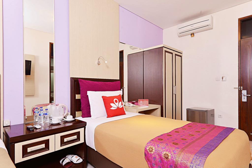 Zen Rooms Riau Natuna Bandung Ngoại thất bức ảnh